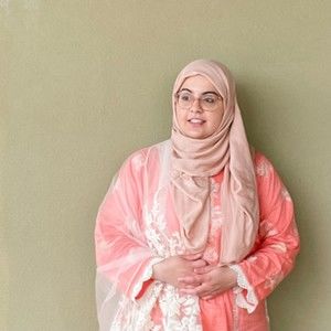 Meet your Posher, Fatima sarah